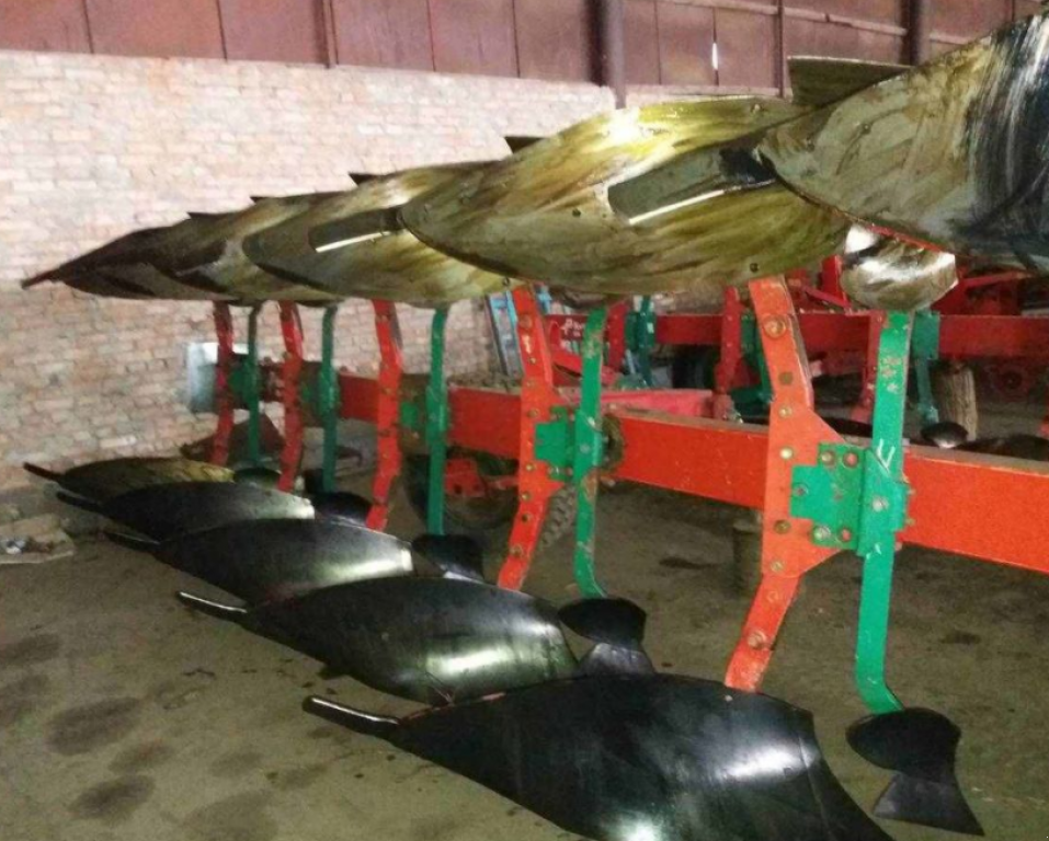 Oldtimer-Traktor typu John Deere 8430, Neumaschine v Київ (Obrázek 8)