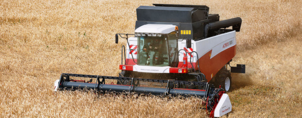 Oldtimer-Mähdrescher typu Versatile Acros 585, Neumaschine v Київ (Obrázek 2)