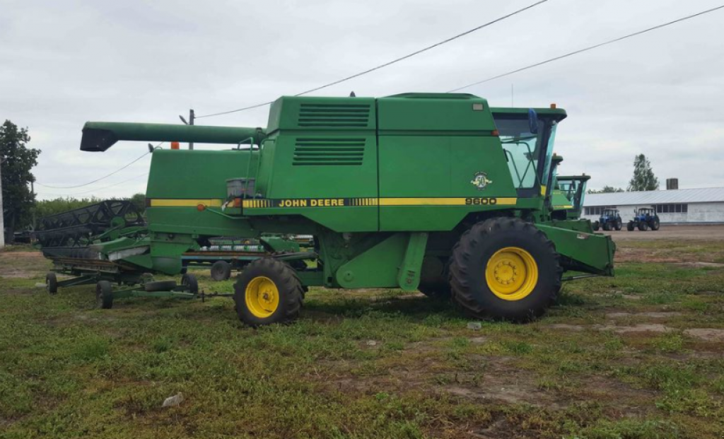 Oldtimer-Mähdrescher typu John Deere 9600, Neumaschine v Запоріжжя (Obrázek 3)