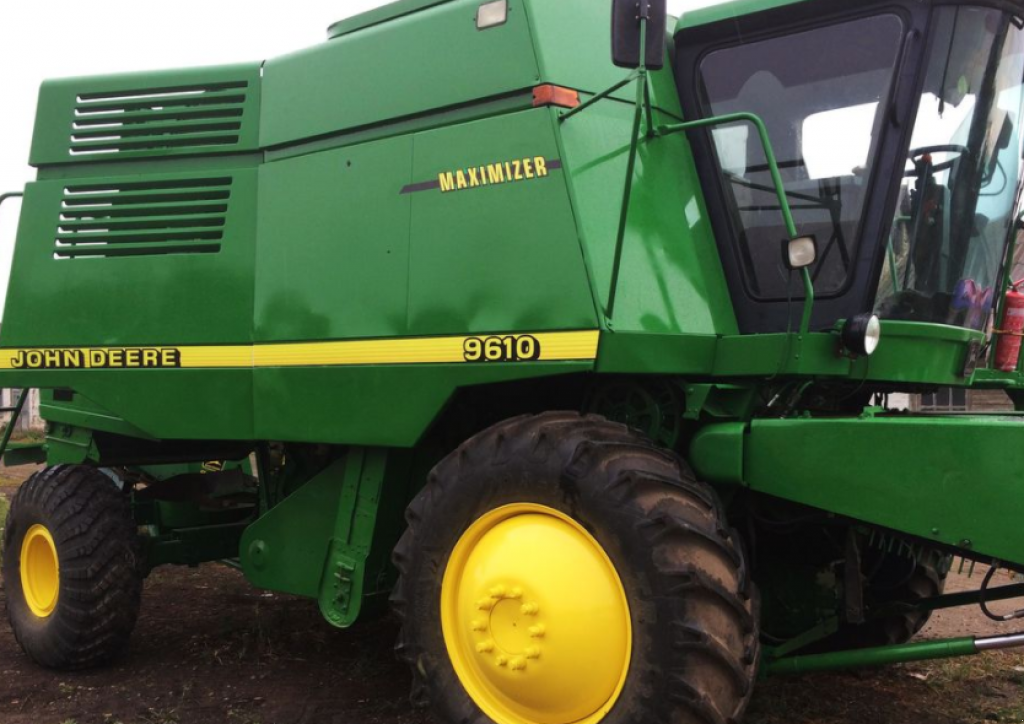 Oldtimer-Mähdrescher des Typs John Deere 9610, Neumaschine in Запоріжжя (Bild 2)