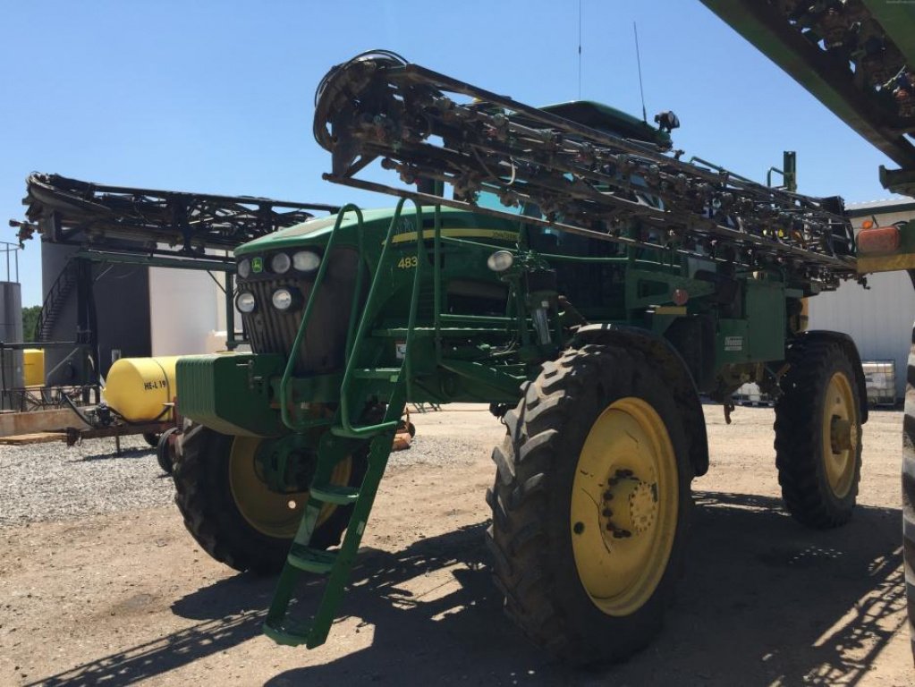 Selbstfahrspritze del tipo John Deere 4830, Neumaschine In Не обрано (Immagine 1)