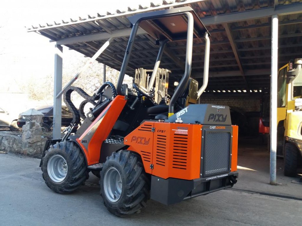 Kompaktlader of the type Cast Group Pixy 35 T, Neumaschine in Київ (Picture 2)