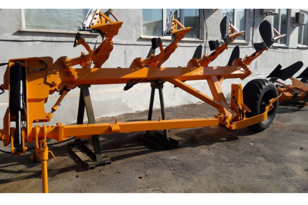 Scheibenpflug типа Nordsten Huard 6 (4+1+1),  в Харків (Фотография 2)