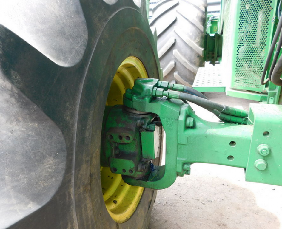 Oldtimer-Mähdrescher des Typs John Deere 9860 STS, Neumaschine in Харків (Bild 7)