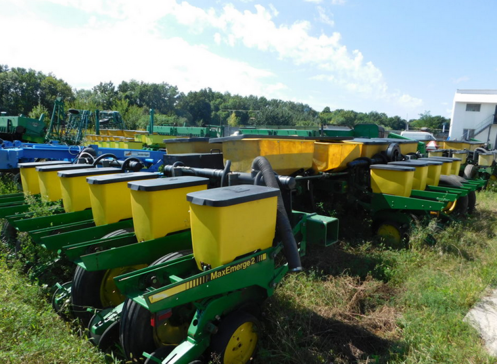 Gareeggenfelder typu John Deere 7200,  v Харків (Obrázek 1)