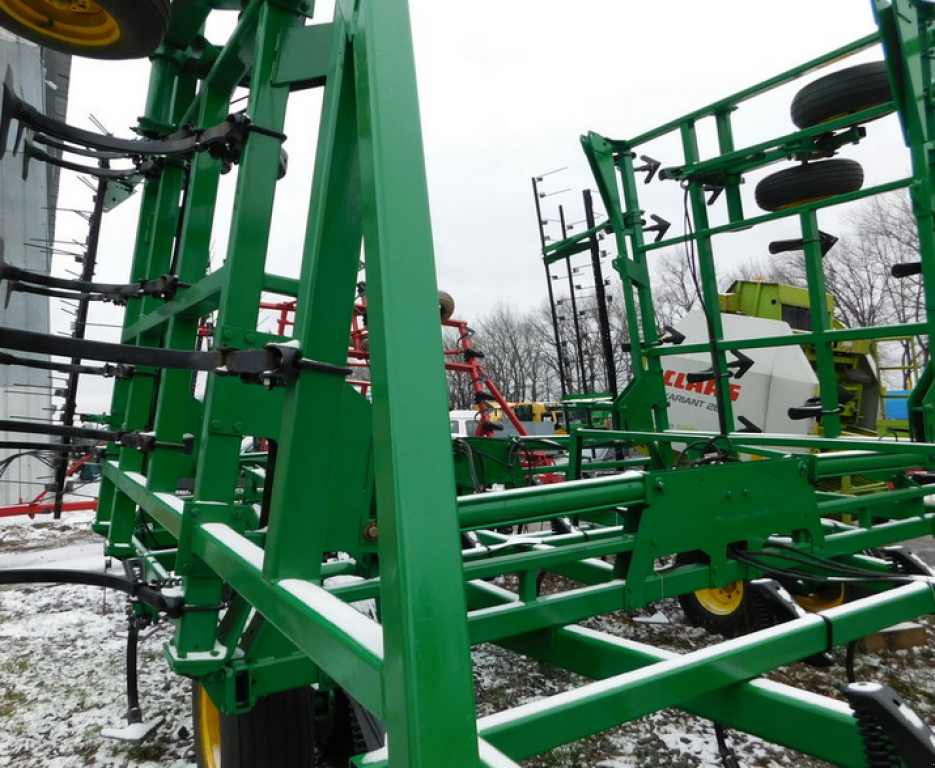 Kartoffelpflegetechnik typu John Deere 980,  v Харків (Obrázek 4)