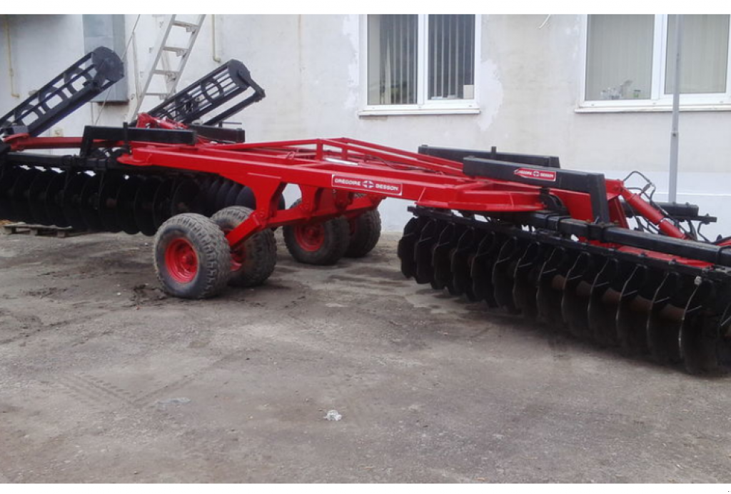 Wiesenegge Türe ait Gregoire-Besson DXRV-6,  içinde Харків (resim 1)