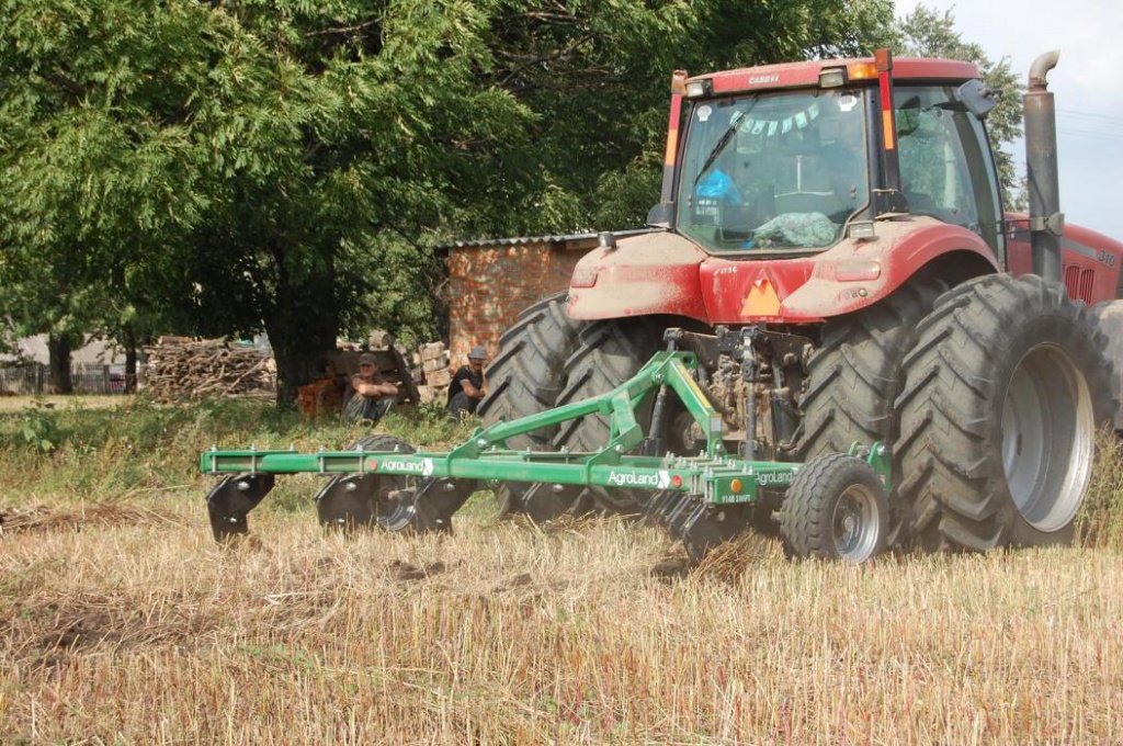 Spatenpflug typu Agroland TP 10,  v Дніпропетровськ (Obrázek 3)