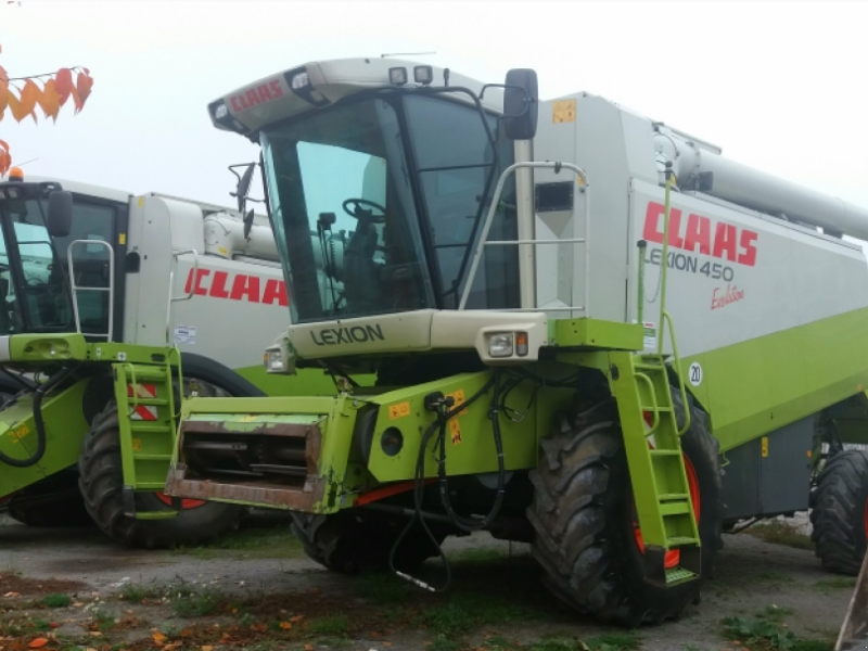 Oldtimer-Mähdrescher des Typs CLAAS Lexion 450 Evolution, Neumaschine in Не обрано (Bild 1)