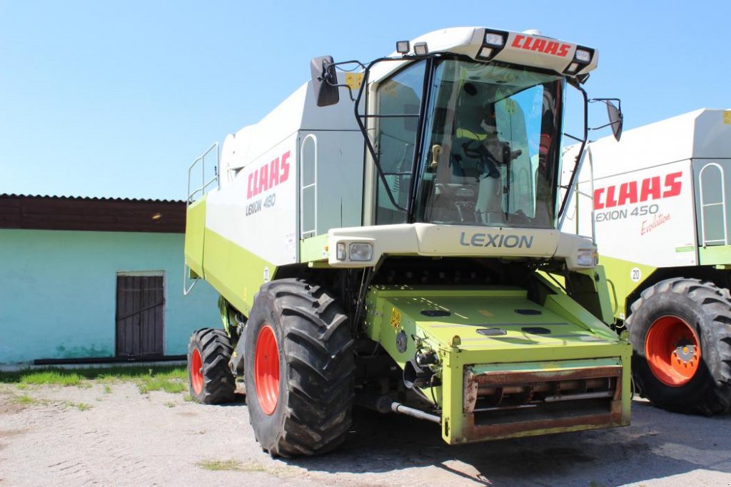 Oldtimer-Mähdrescher of the type CLAAS Lexion 480, Neumaschine in Не обрано (Picture 4)