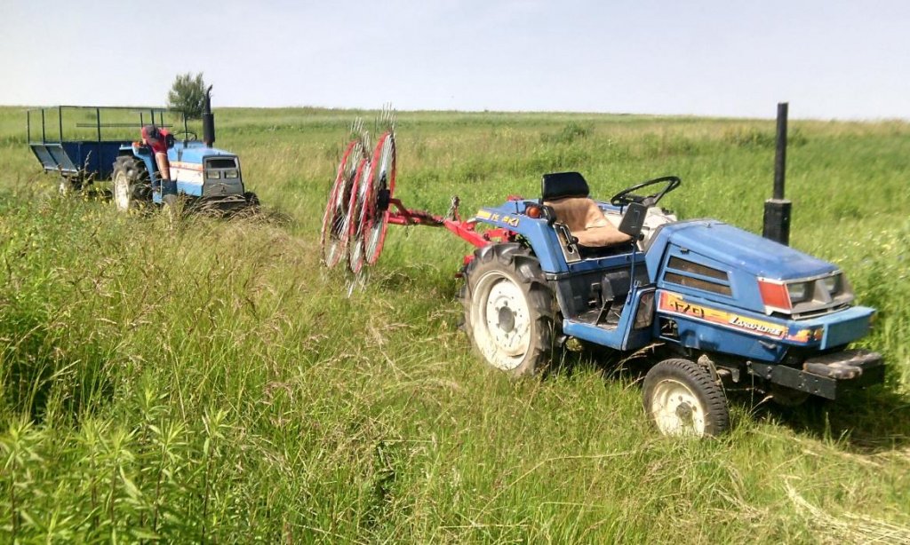 Hopfentraktor van het type Iseki TU 1700, Neumaschine in Не обрано (Foto 2)