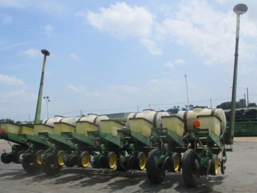 Gareeggenfelder typu John Deere 7000,  v Київ (Obrázek 2)