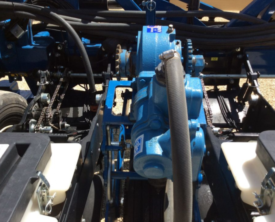 Gareeggenfelder typu Kinze 3600,  v Київ (Obrázek 9)