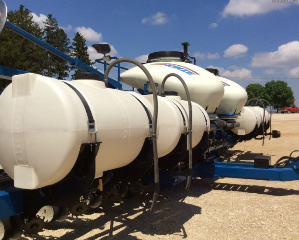 Gareeggenfelder typu Kinze 3600,  v Київ (Obrázek 10)