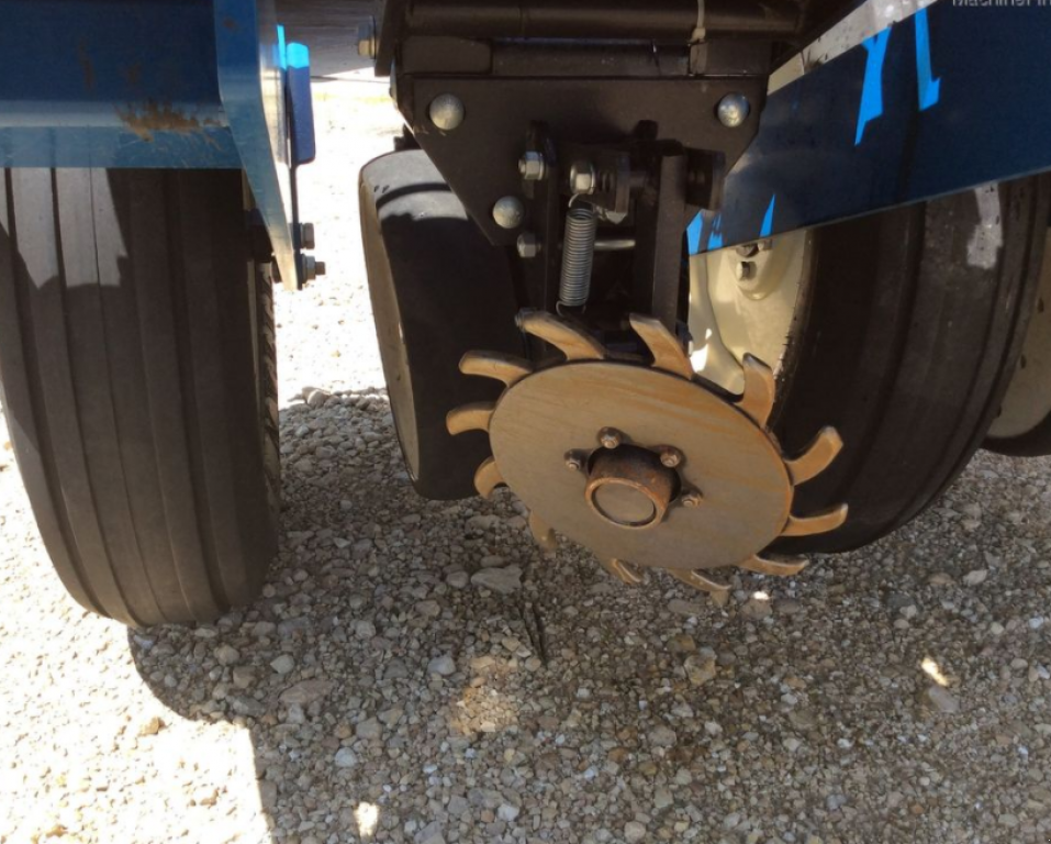 Gareeggenfelder typu Kinze 3600,  v Київ (Obrázek 8)