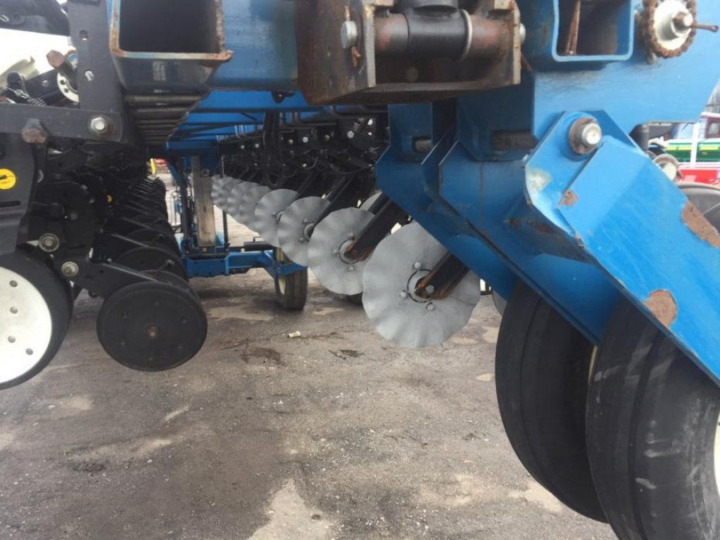 Gareeggenfelder tip Kinze 3600,  in Глобино (Poză 2)