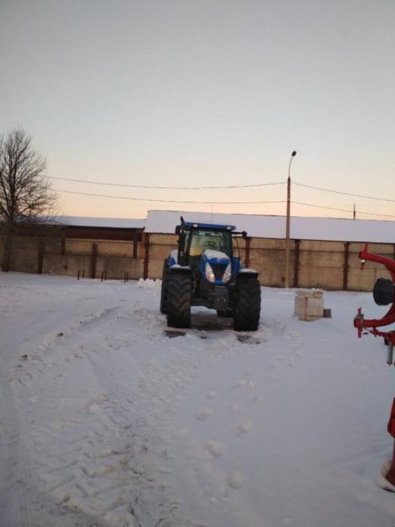 Oldtimer-Traktor typu New Holland 7060, Neumaschine v Суми (Obrázek 2)