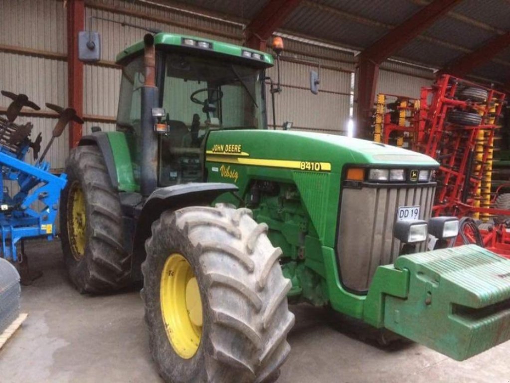 Oldtimer-Traktor a típus John Deere 8410, Neumaschine ekkor: Луцьк (Kép 1)