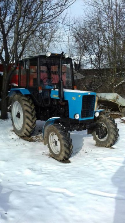 Oldtimer-Traktor типа Belarus Беларус-82, Neumaschine в Не обрано (Фотография 5)