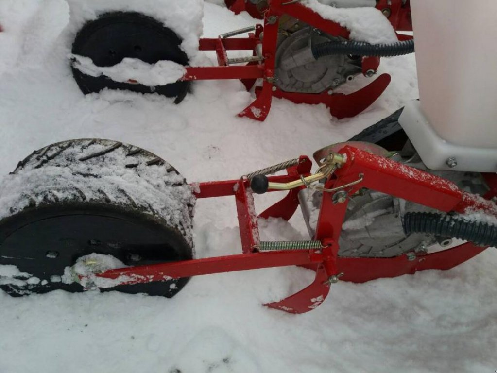 Gareeggenfelder типа CHERVONA ZIRKA Vesta 8,  в Кіровоград (Фотография 2)