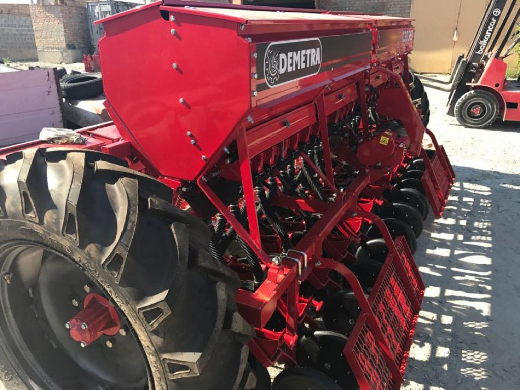 Direktsaatmaschine typu CHERVONA ZIRKA СЗ-3.6,  v Кіровоград (Obrázek 2)