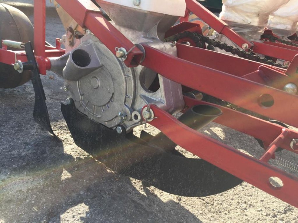 Sämaschine typu CHERVONA ZIRKA СУПН-8,  v Кіровоград (Obrázek 4)