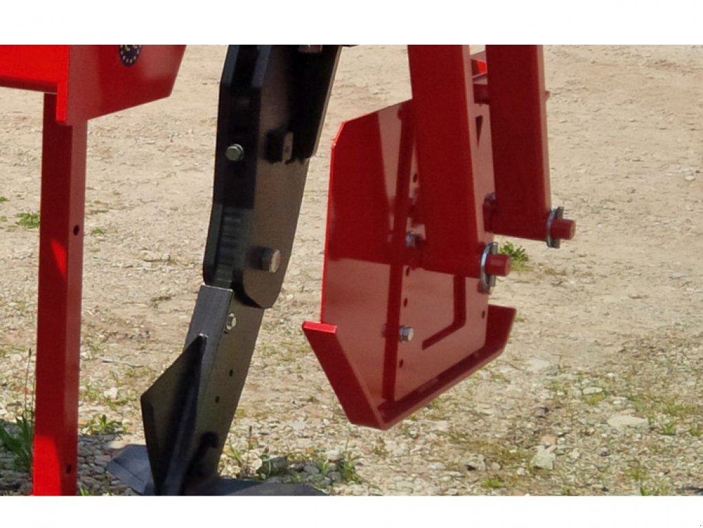 Spatenpflug tipa Quivogne SSDR 7,  u Гуляйпо́ле (Slika 3)