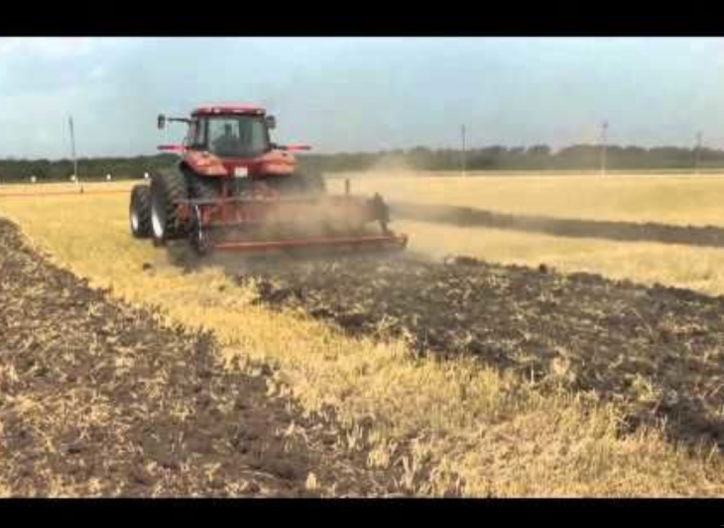 Spatenpflug typu Quivogne SSDR 9,  v Гуляйпо́ле (Obrázek 3)