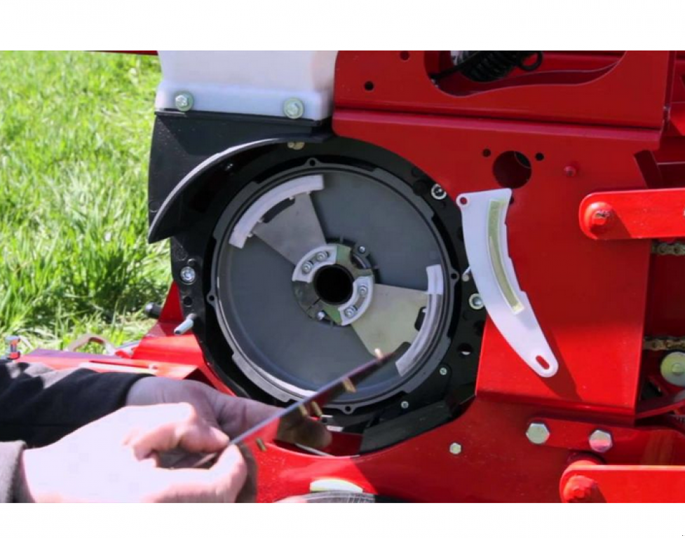 Gareeggenfelder typu Quivogne Prosem K8,  v Гуляйпо́ле (Obrázek 10)