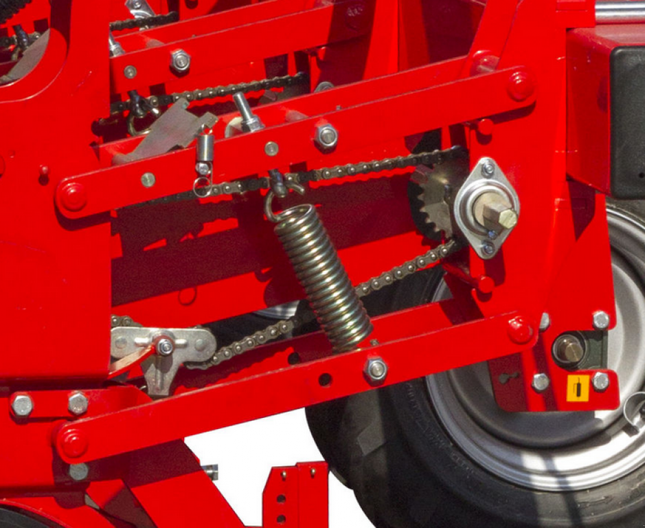 Gareeggenfelder typu Quivogne Prosem K8,  v Гуляйпо́ле (Obrázek 8)