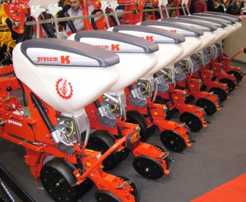 Gareeggenfelder typu Quivogne Prosem K8,  v Гуляйпо́ле (Obrázek 1)