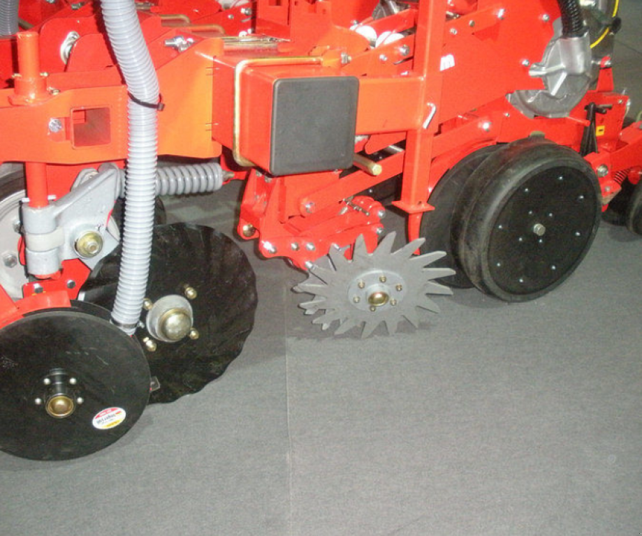 Gareeggenfelder typu Quivogne Prosem K8,  v Гуляйпо́ле (Obrázek 5)