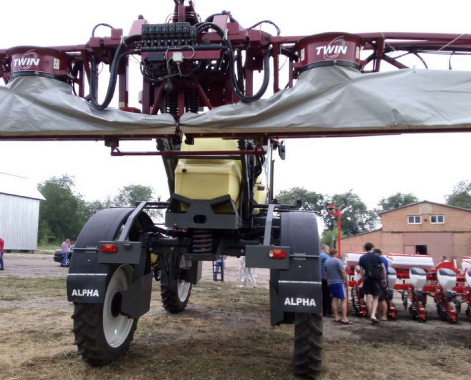 Selbstfahrspritze del tipo Hardi Alpha 4100, Neumaschine In Гуляйпо́ле (Immagine 9)