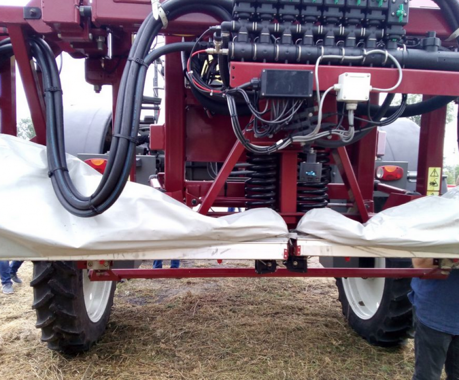 Selbstfahrspritze del tipo Hardi Alpha 4100, Neumaschine In Гуляйпо́ле (Immagine 10)