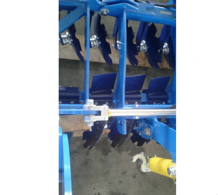 Wiesenegge typu Farmet Softer 6 PS,  v Гуляйпо́ле (Obrázek 4)