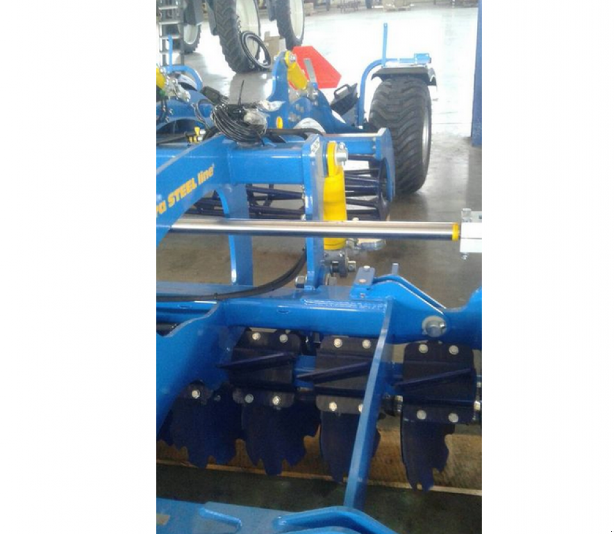 Wiesenegge typu Farmet Softer 6 PS,  v Гуляйпо́ле (Obrázek 3)