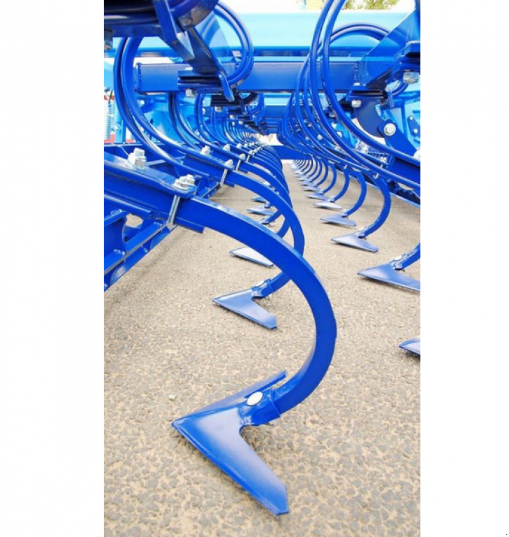 Kartoffelpflegetechnik typu Farmet K 1000 PS,  v Гуляйпо́ле (Obrázek 9)