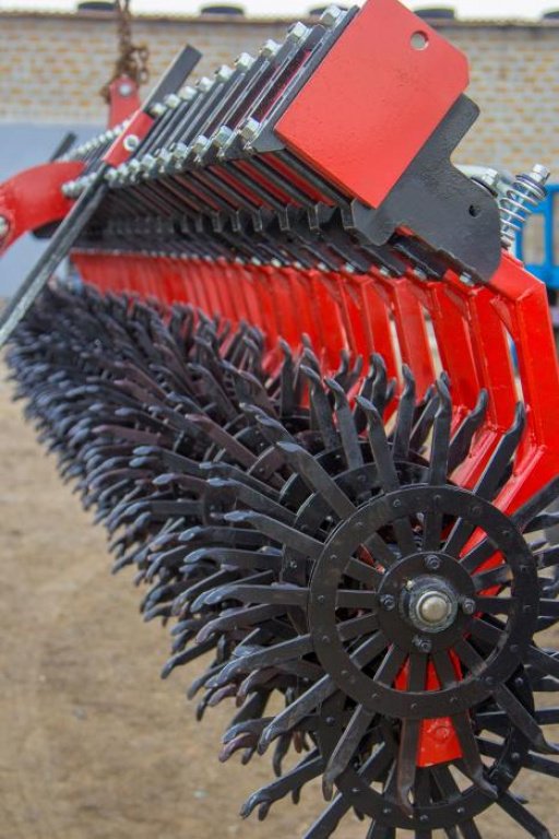 Wiesenegge typu John Deere 400,  v Київ (Obrázek 1)