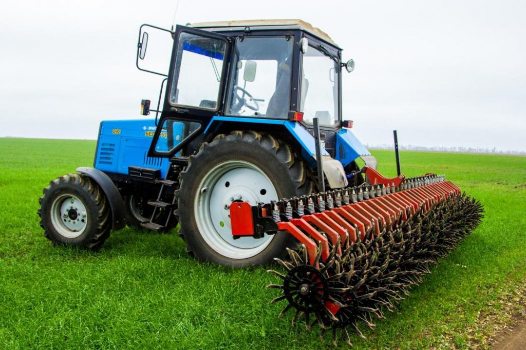 Wiesenegge typu John Deere 400,  v Київ (Obrázek 4)