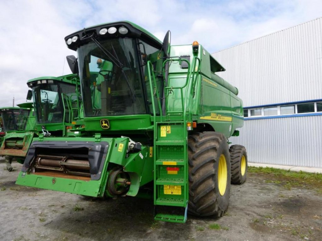 Oldtimer-Mähdrescher tipa John Deere 9880 STS,  u Не обрано (Slika 2)