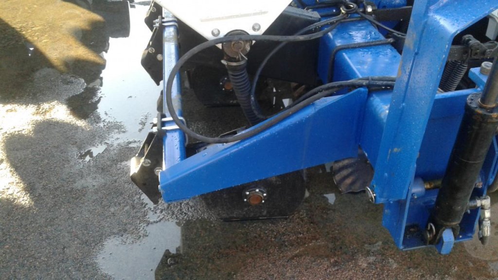 Gareeggenfelder typu Kinze 3800,  v Київ (Obrázek 3)