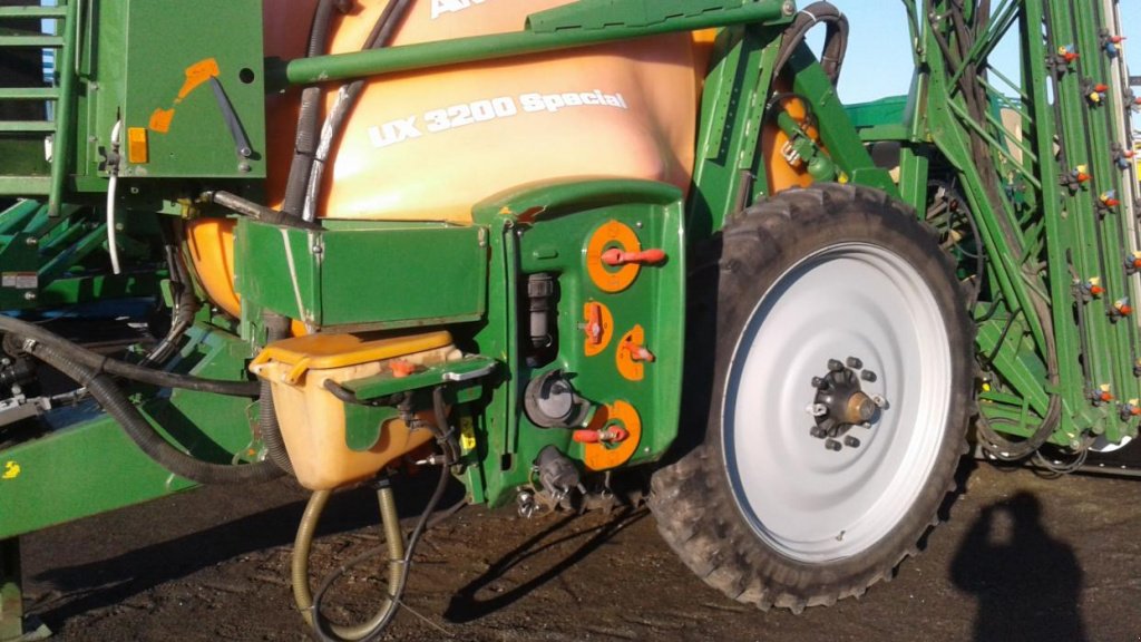 Weinbauspritze typu Amazone UX 3200 Super,  w Київ (Zdjęcie 9)