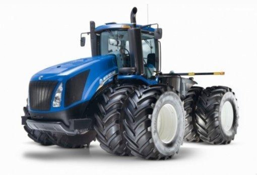 Oldtimer-Traktor of the type New Holland T9.615, Neumaschine in Кіровоград (Picture 1)