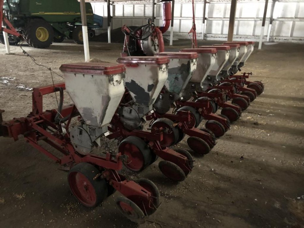 Gareeggenfelder typu Kverneland Optima 8,  v Теплик (Obrázek 1)