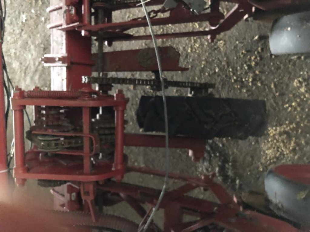 Gareeggenfelder typu Kverneland Optima 8,  v Теплик (Obrázek 3)