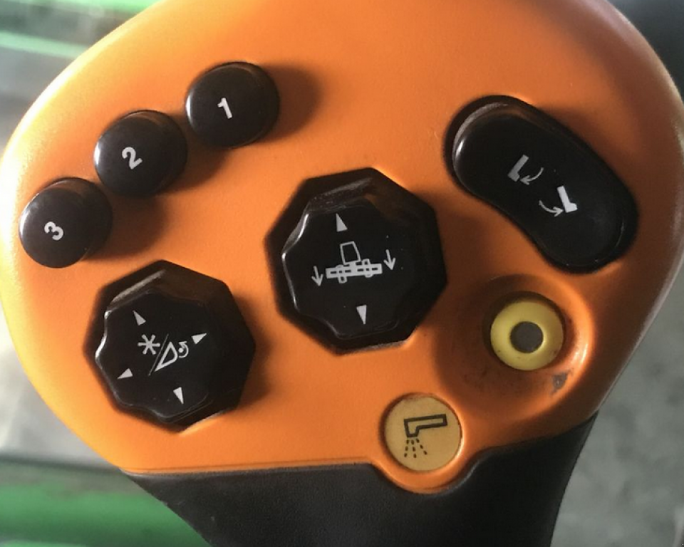 Oldtimer-Mähdrescher typu John Deere 9770 STS Bullet Rotor,  v Салгани (Obrázek 5)