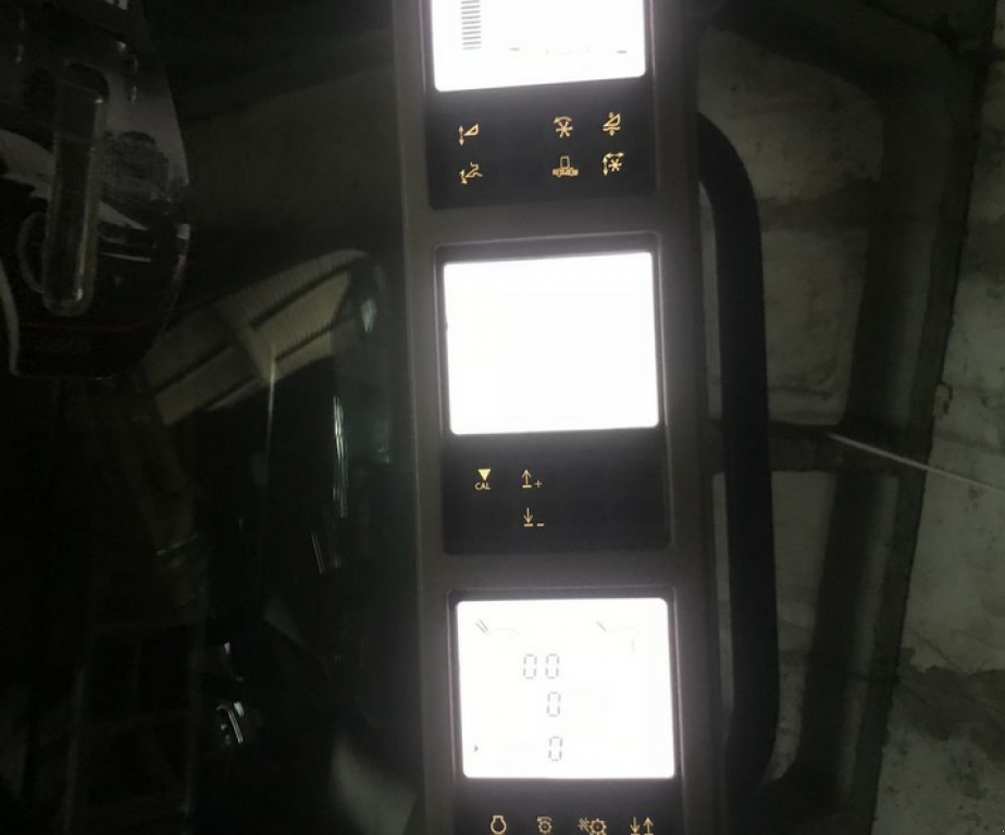 Oldtimer-Mähdrescher typu John Deere 9670 STS Bullet Rotor, Neumaschine v Салгани (Obrázek 4)