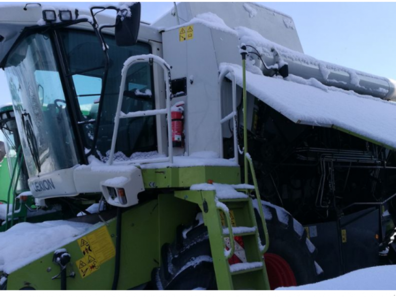 Oldtimer-Mähdrescher typu CLAAS Lexion 460 Evolution, Neumaschine v Рівне (Obrázek 1)