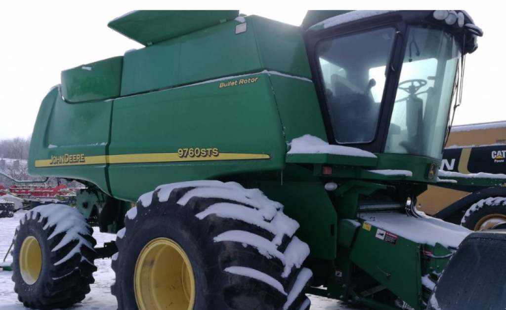 Oldtimer-Mähdrescher des Typs John Deere 9760 STS Bullet Rotor, Neumaschine in Рівне (Bild 1)
