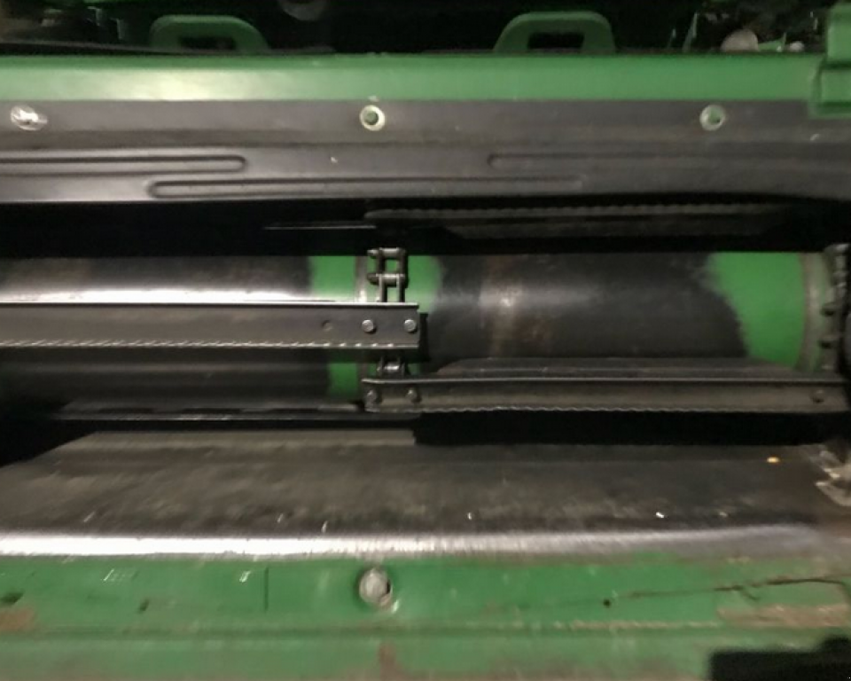 Oldtimer-Mähdrescher des Typs John Deere 9770 STS Bullet Rotor,  in Рівне (Bild 3)